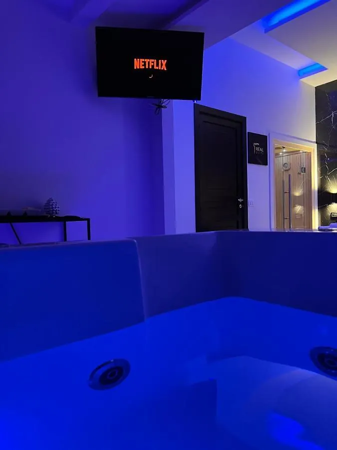 Real Suite Spa Palermo Guest house